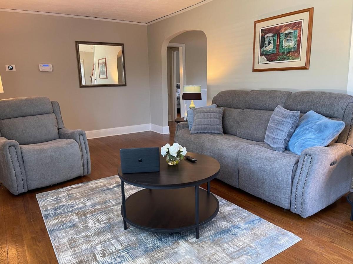Quaint, Comfy, Close & Convenient Чарлстън Екстериор снимка